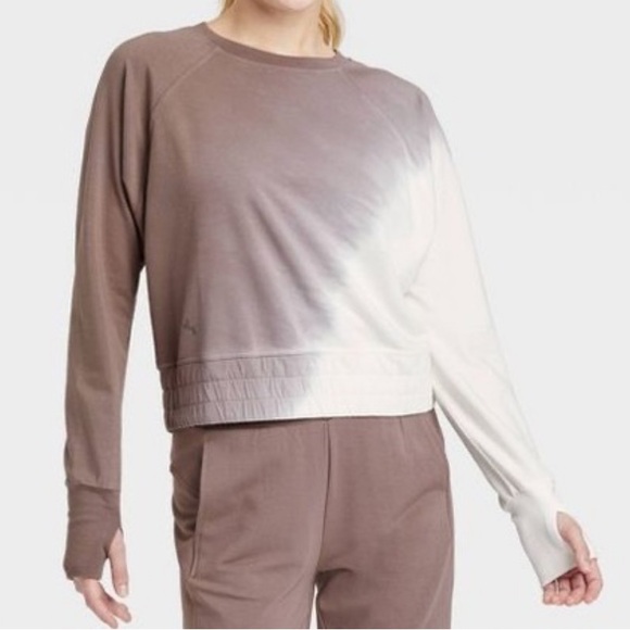 JoyLab Tops - JoyLab Ombre Cropped Fit Sweatshirt